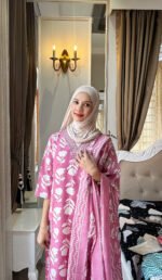 Womens Trendy 3 Piece Set - Image 4